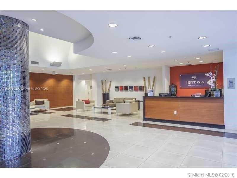 TERRAZAS RIVERPARK VILLAG - Residential