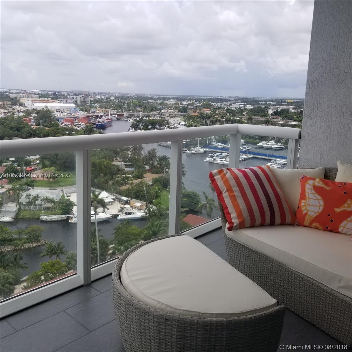 TERRAZAS RIVERPARK VILLAG - Residential