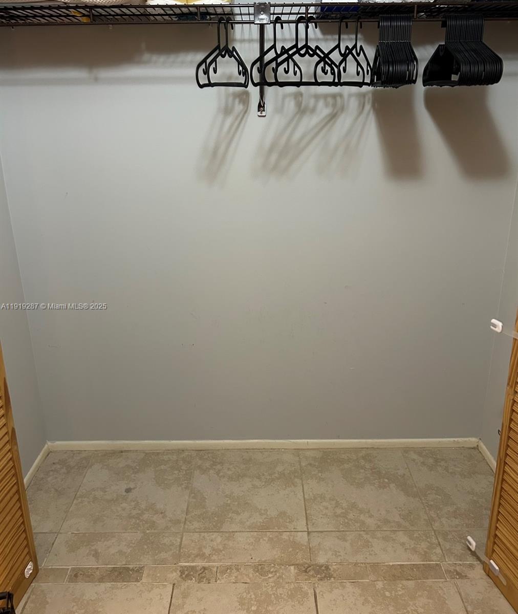 CORAL SPRINGS TOWER CLUB - Residential Lease