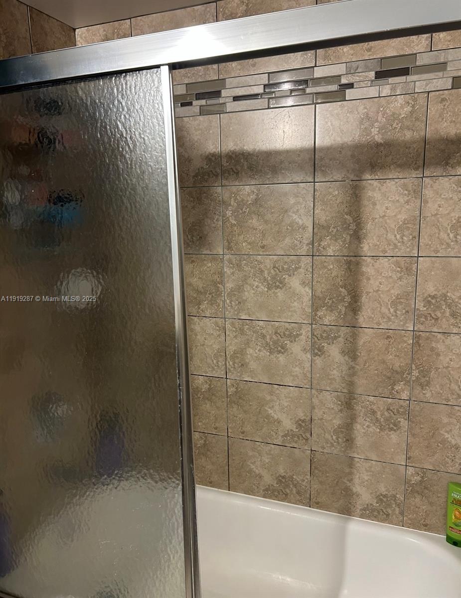 CORAL SPRINGS TOWER CLUB - Residential Lease