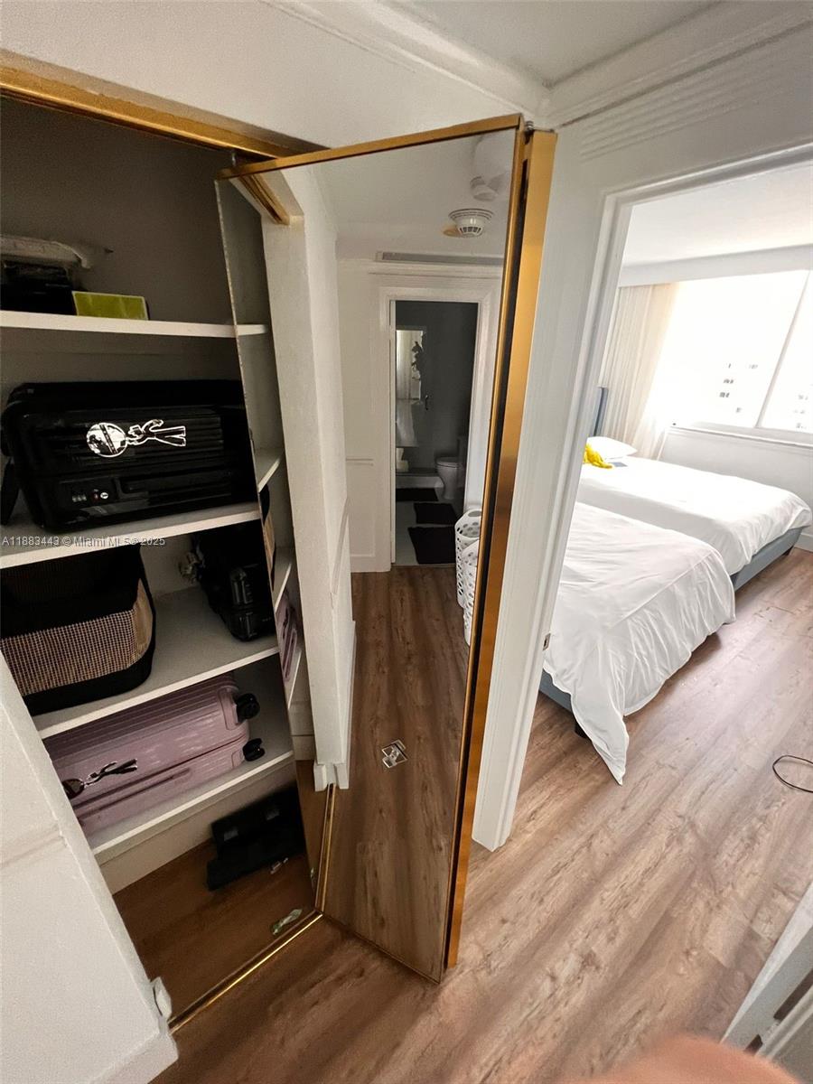 ARLEN HOUSE WEST CONDO - Residential Lease