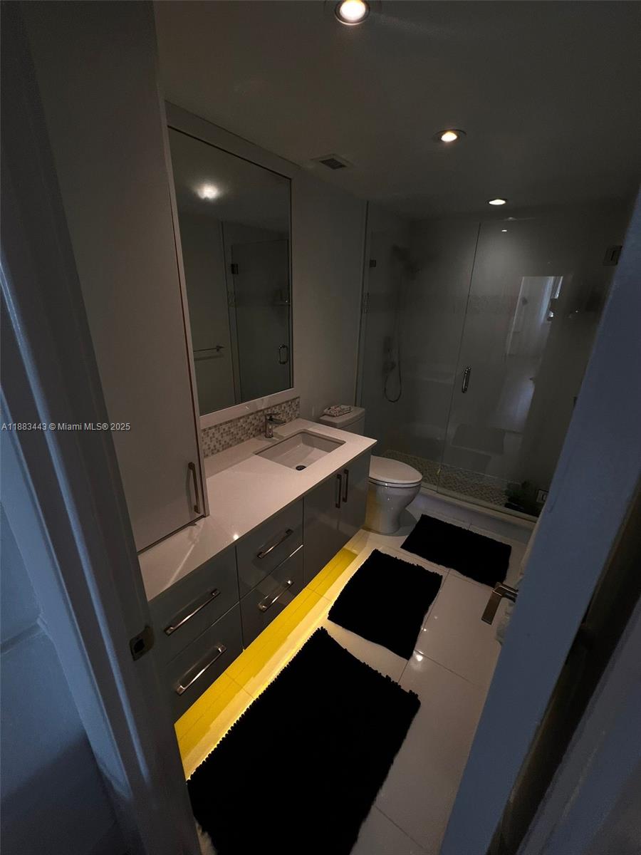 ARLEN HOUSE WEST CONDO - Residential Lease