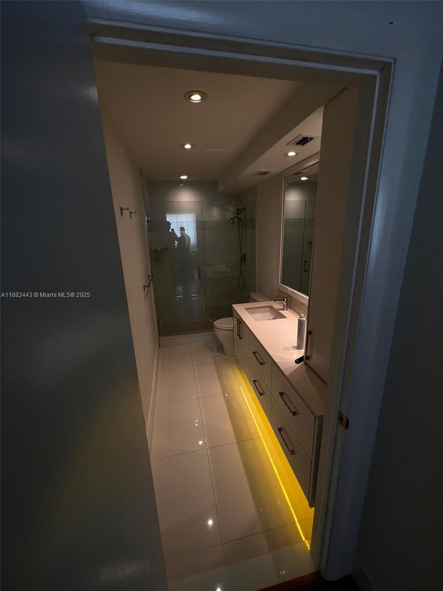 ARLEN HOUSE WEST CONDO - Residential Lease