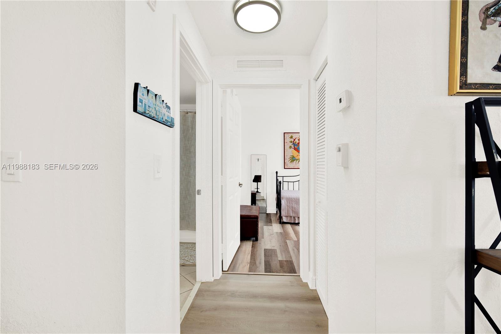 THE GRANDE CONDO - Residential