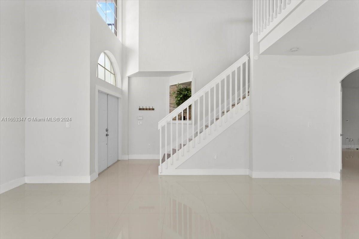 Photo 10 of 43 of 8773 SW 220th Ln house