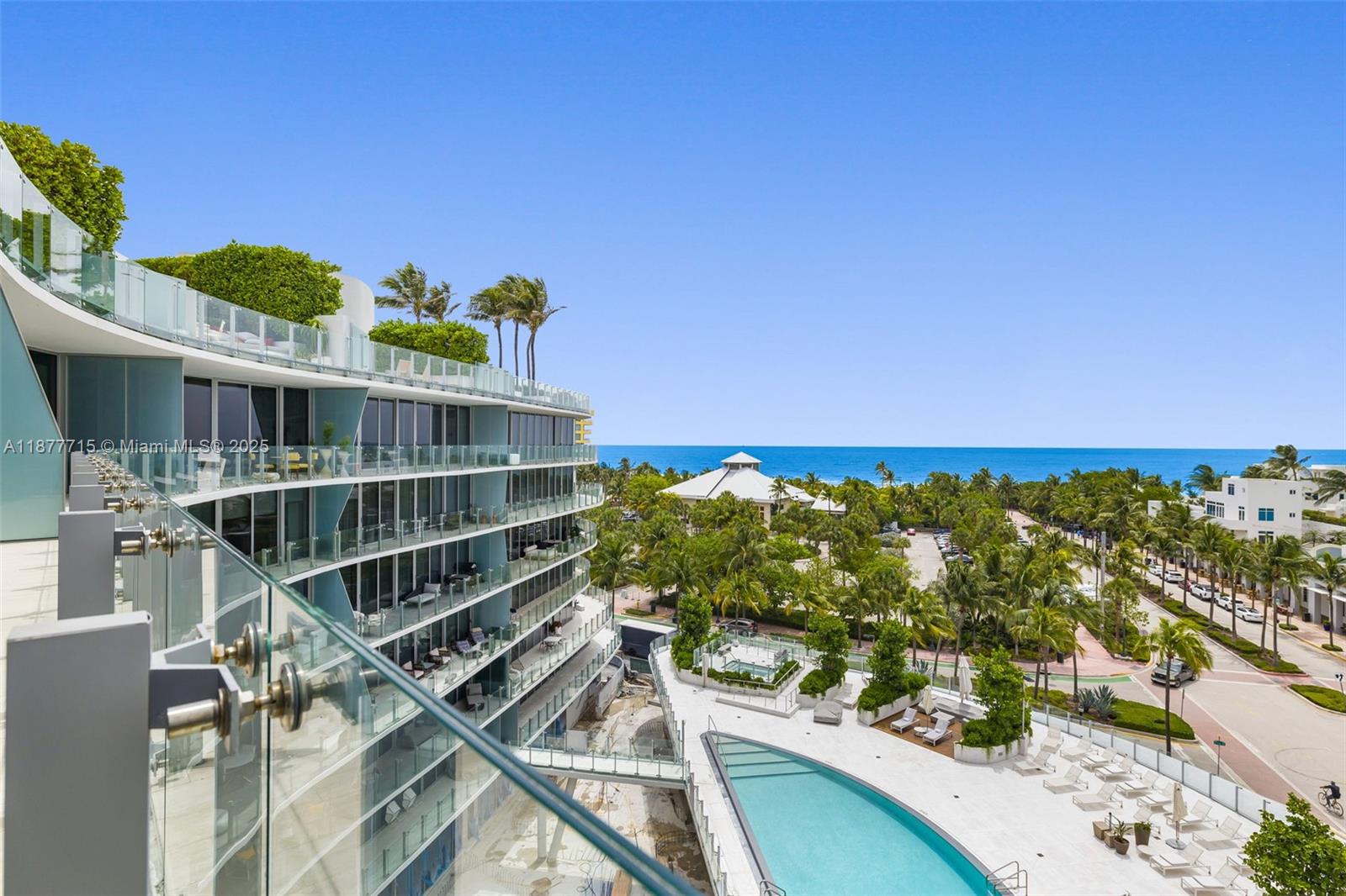 ONE OCEAN CONDO - Residential