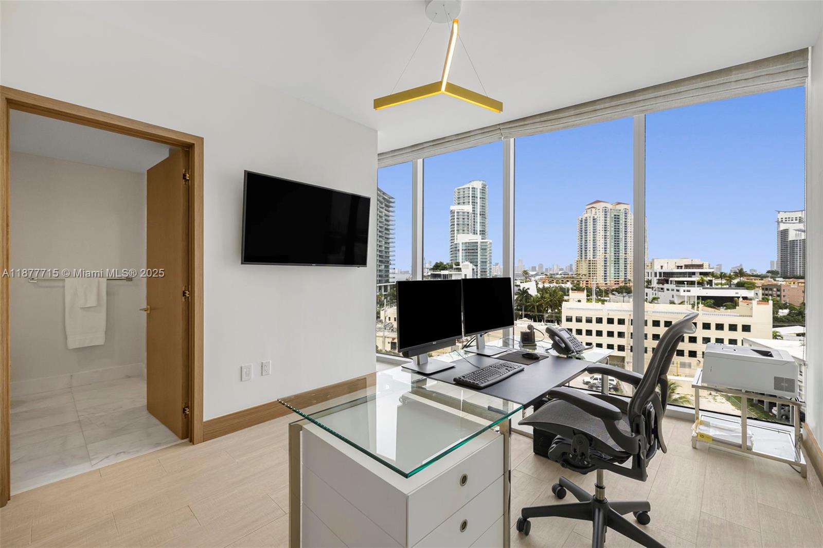 ONE OCEAN CONDO - Residential