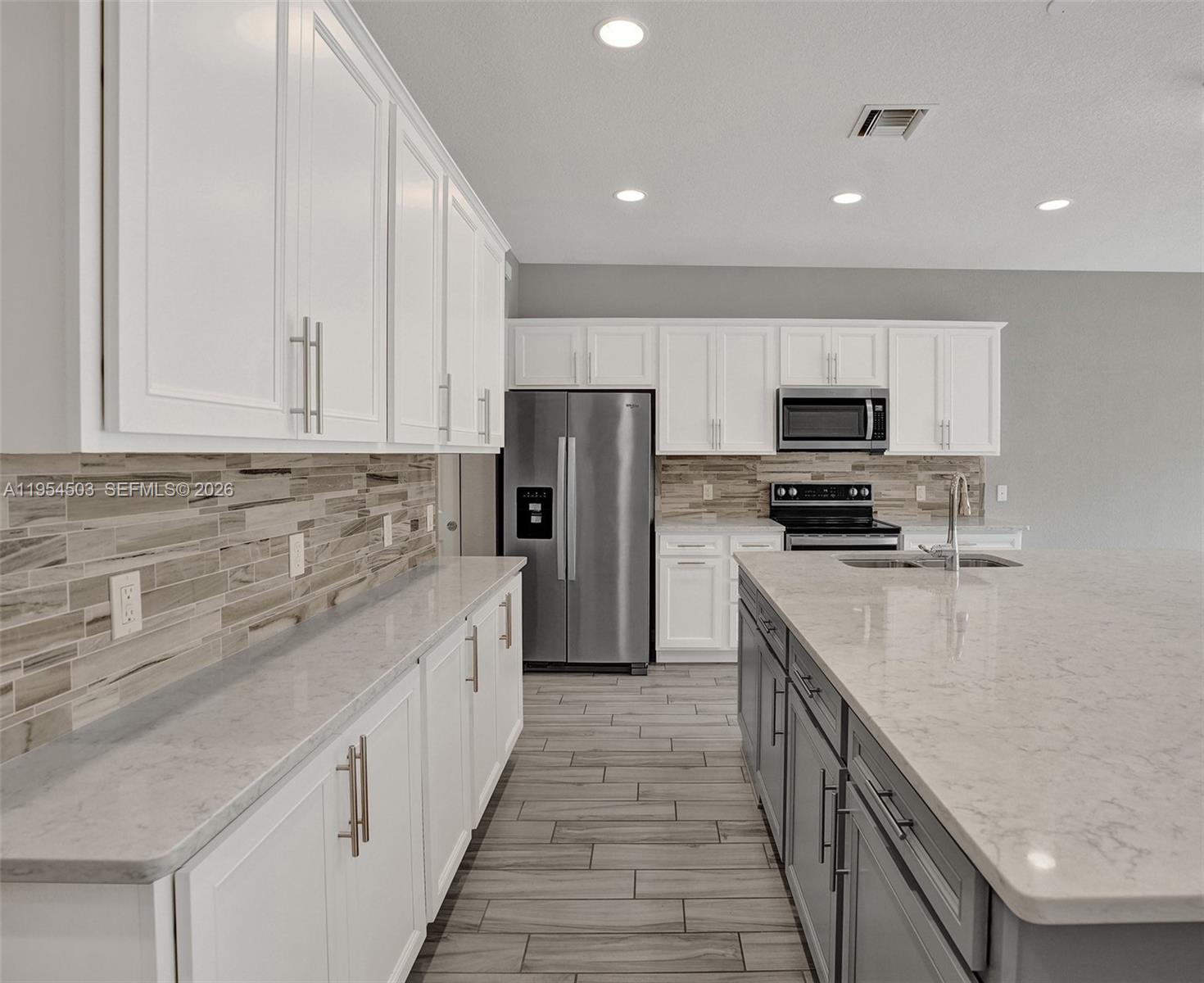 FIELDS AT GULFSTREAM POLO - Residential Lease