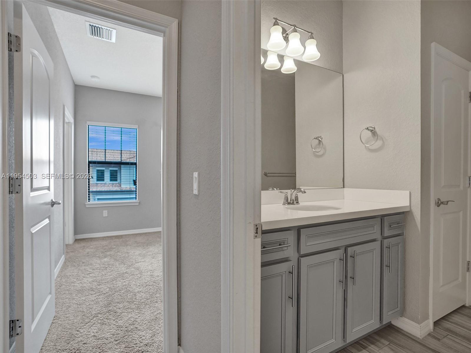 FIELDS AT GULFSTREAM POLO - Residential Lease