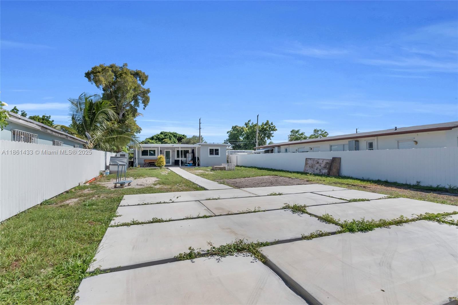 2930 NW 90th St