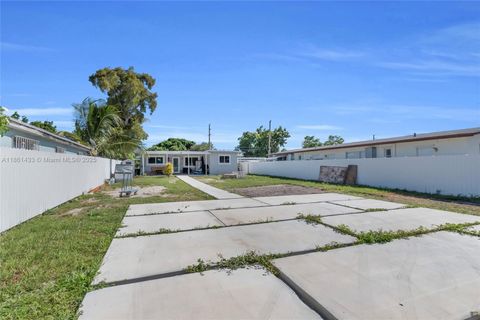 2930 NW 90th St Miami FL 33147