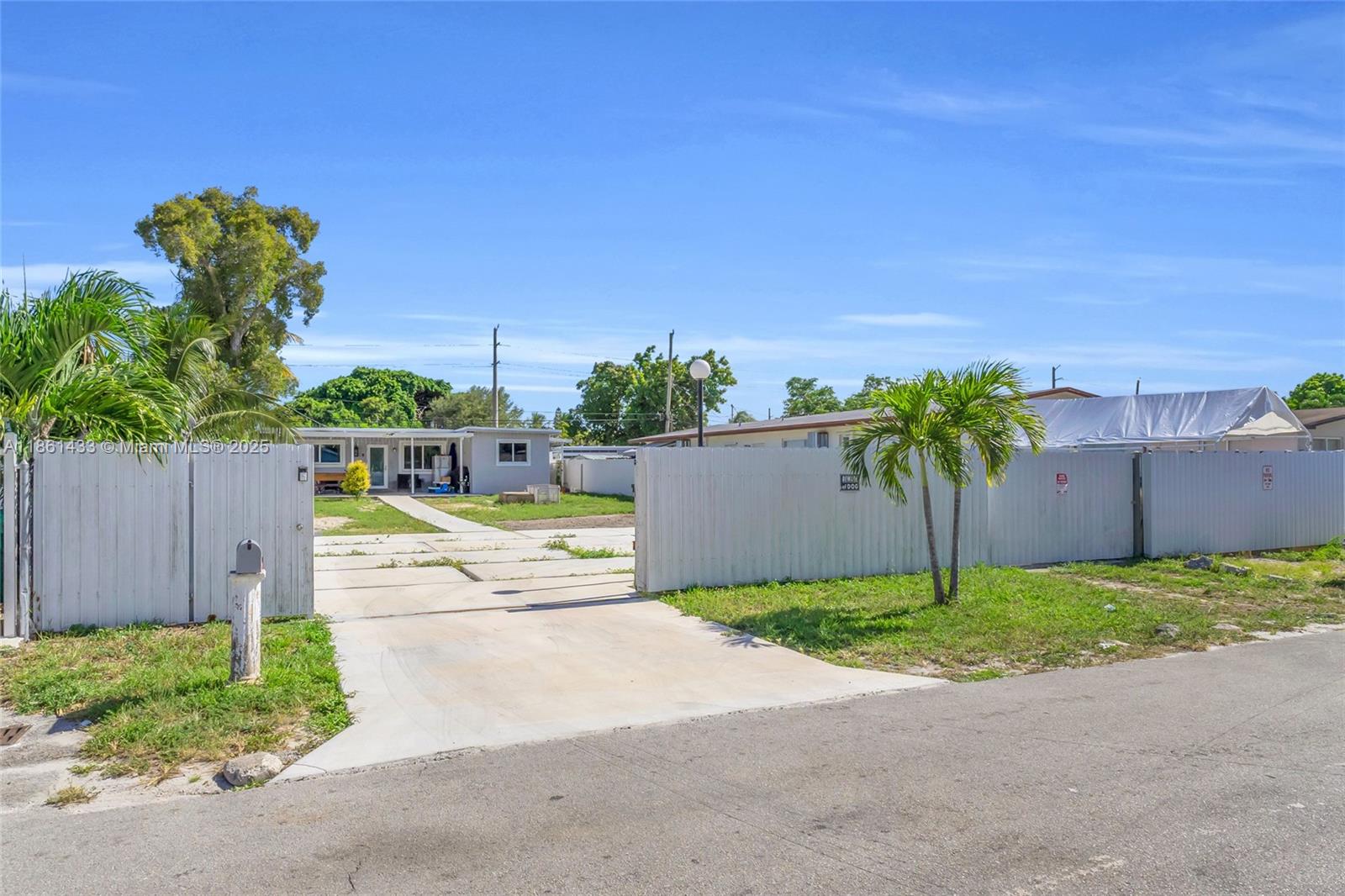 2930 NW 90th St