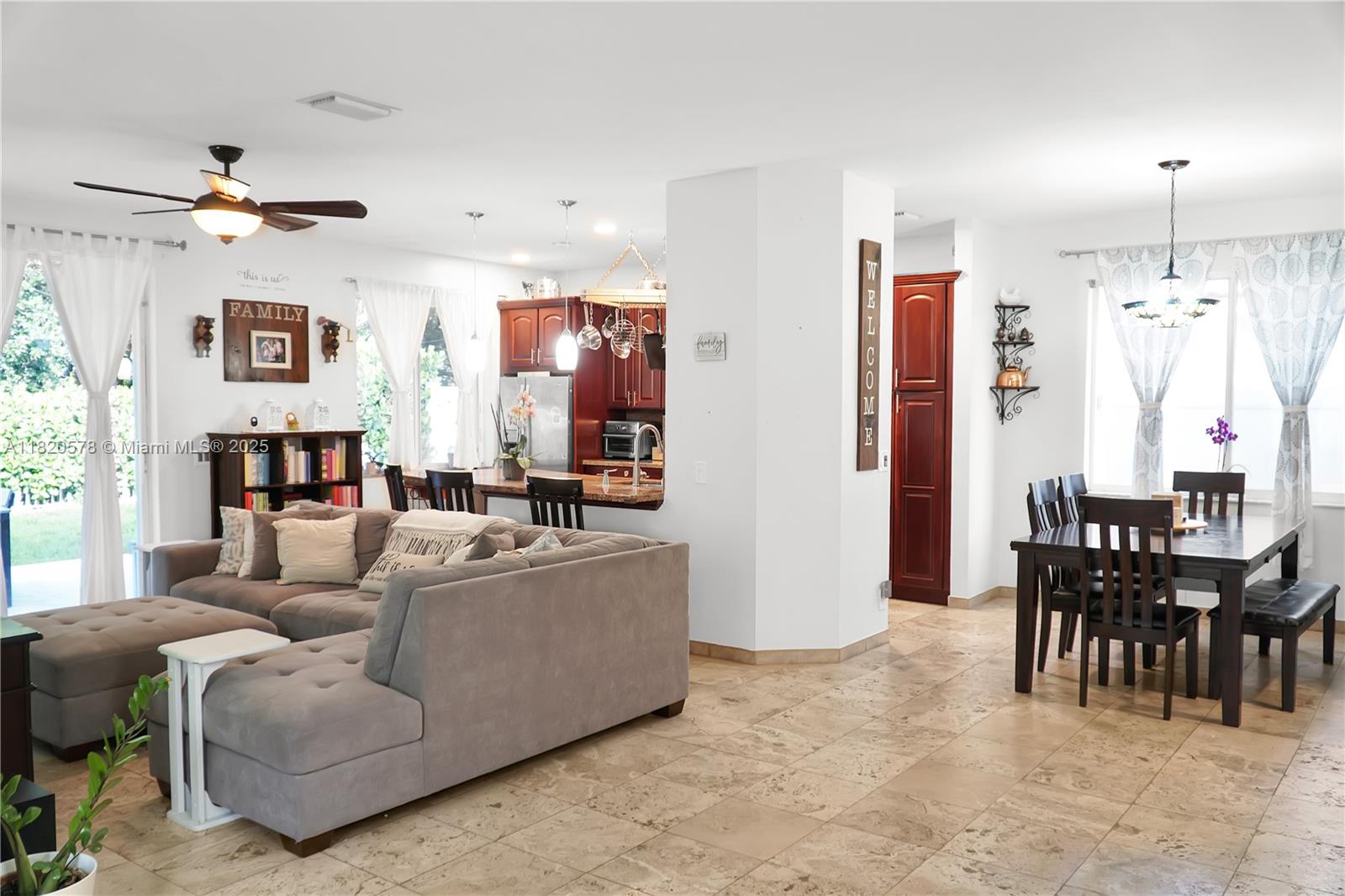 SECTORS 3 & 4 BOUNDARY PL - Residential Lease