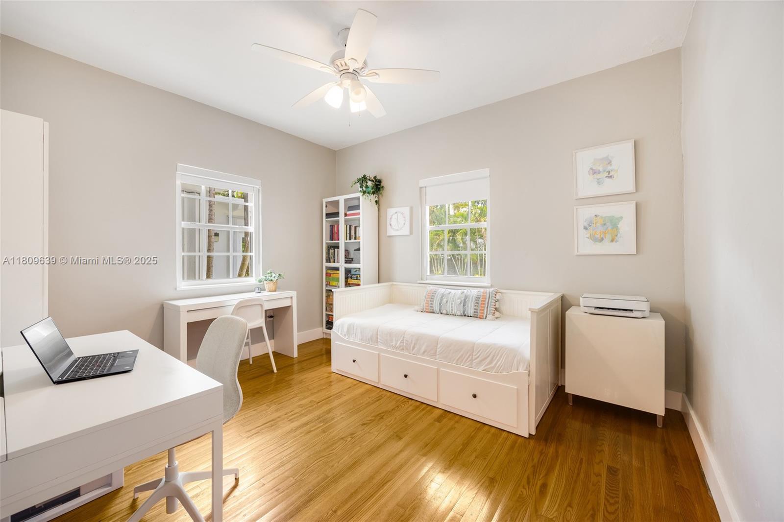 HOLLEMAN PARK - Residential