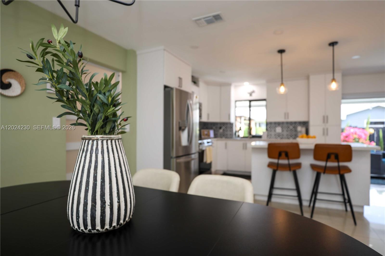 WELLEBY UNIT 2 - Residential