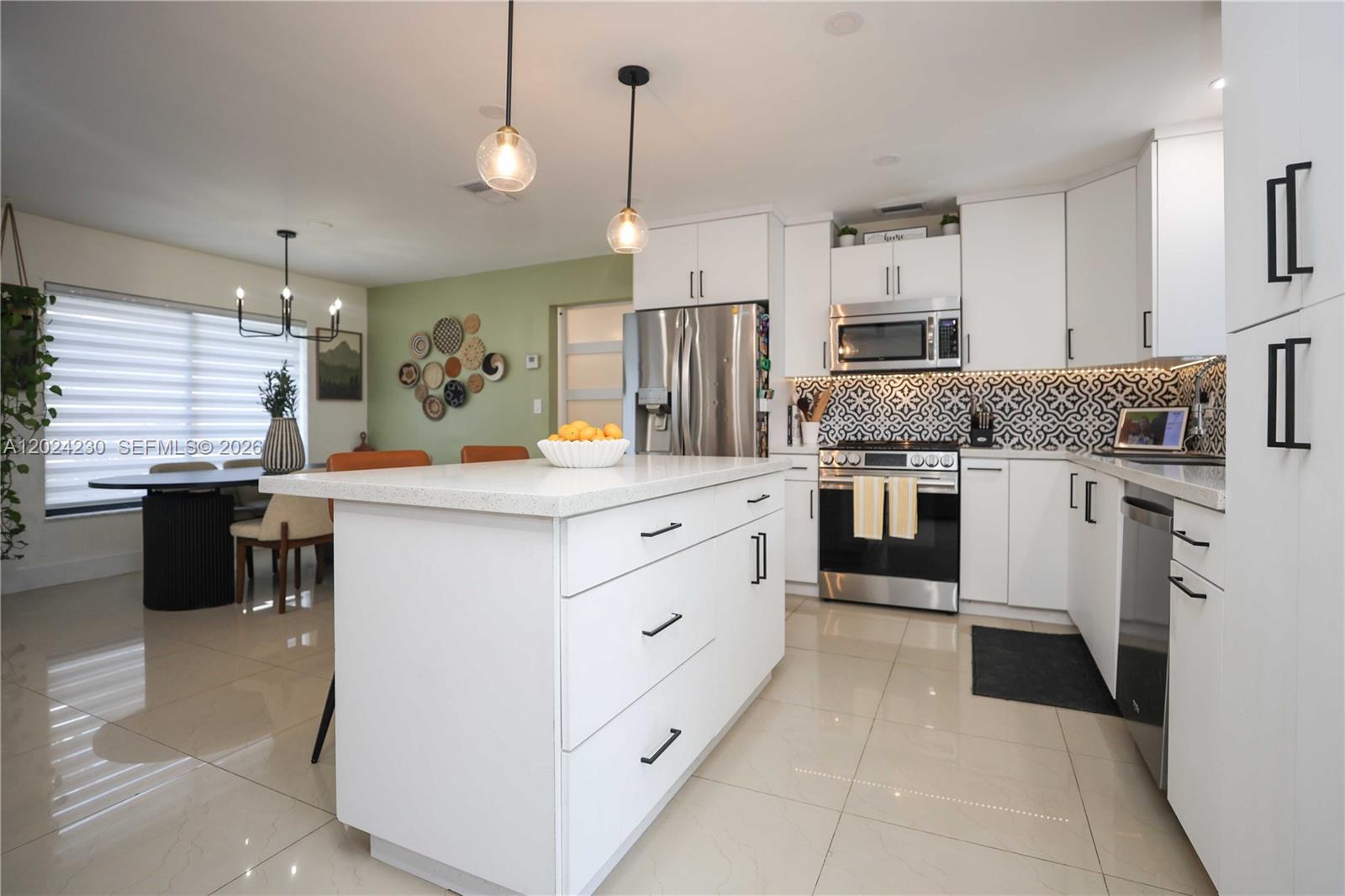 WELLEBY UNIT 2 - Residential