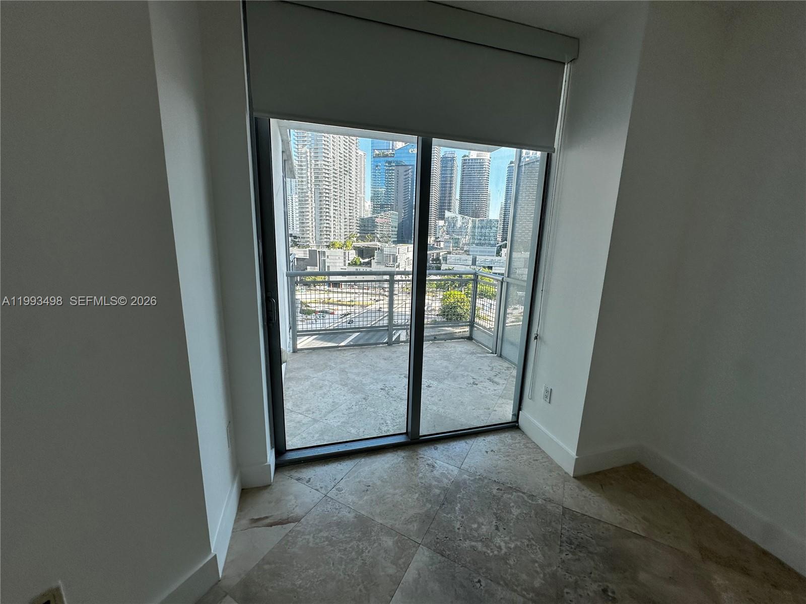 WIND CONDO - Residential Lease