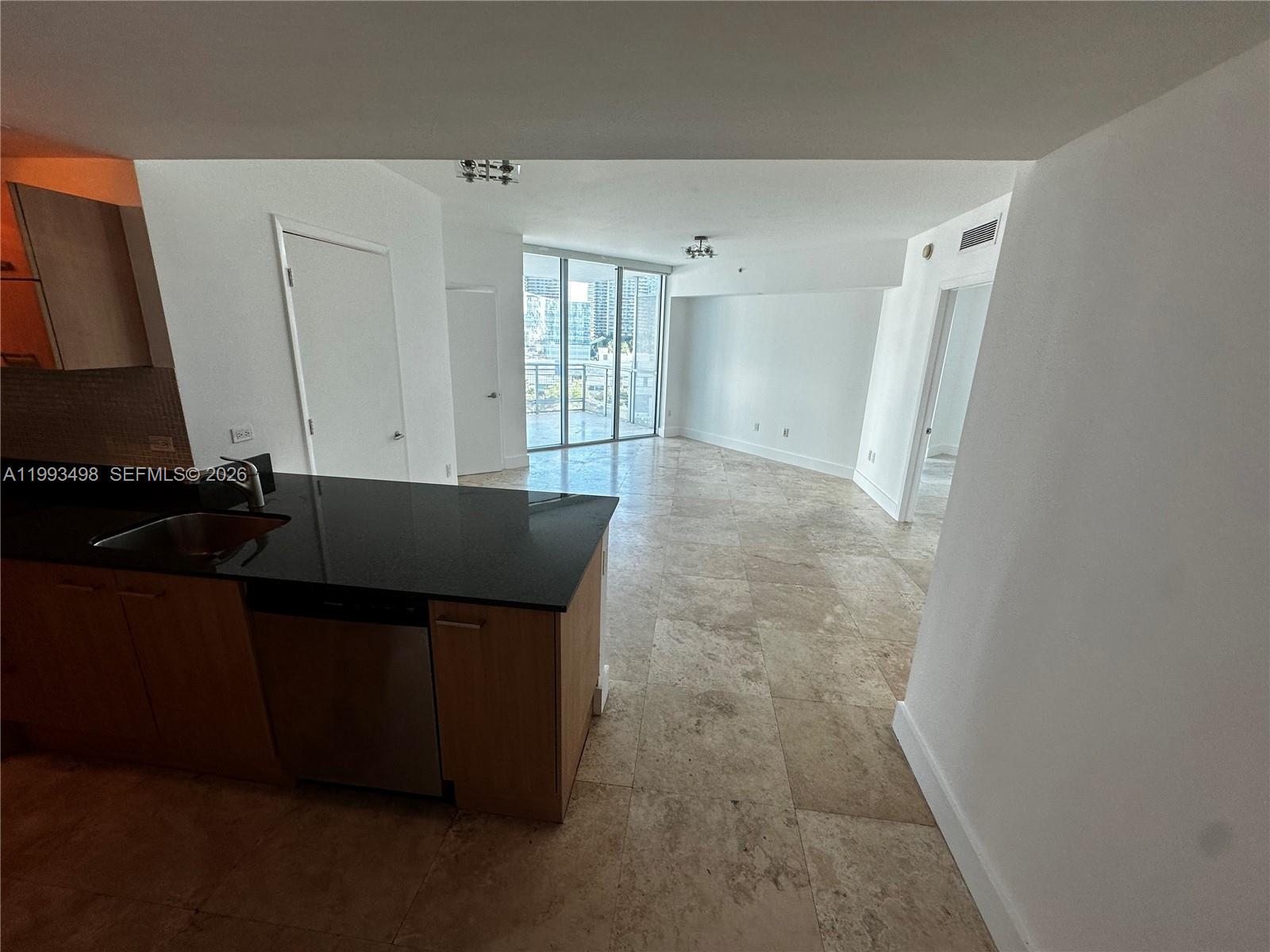 WIND CONDO - Residential Lease