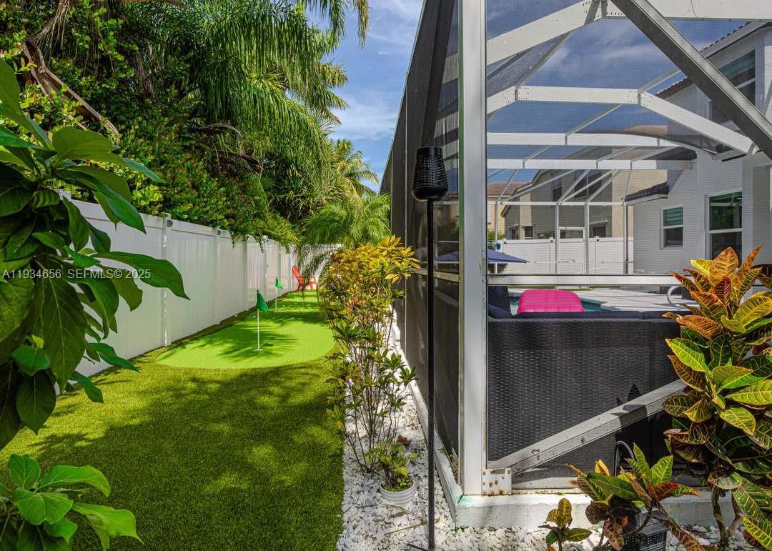 MADISON GREEN 1 PARS F AN - Residential