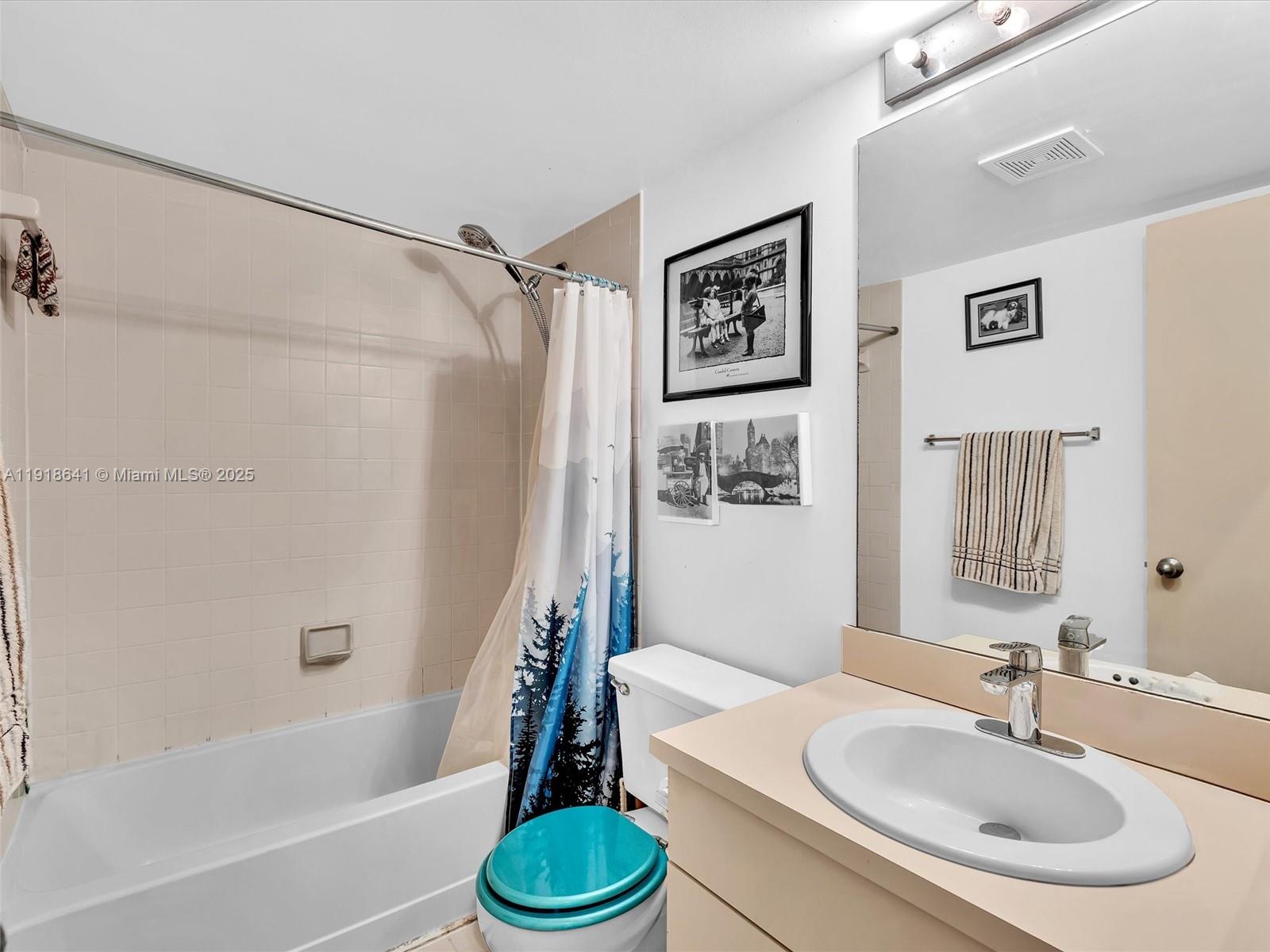 KENDALL CENTER - Residential