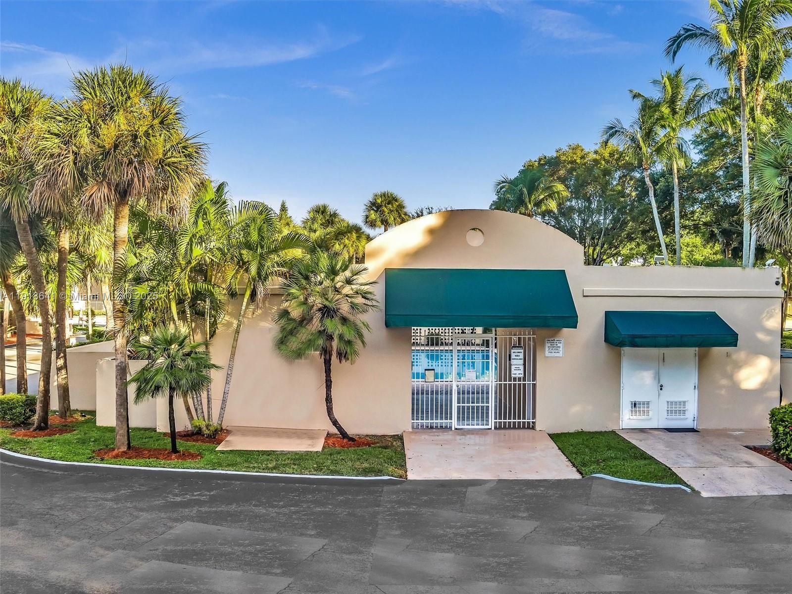 KENDALL CENTER - Residential