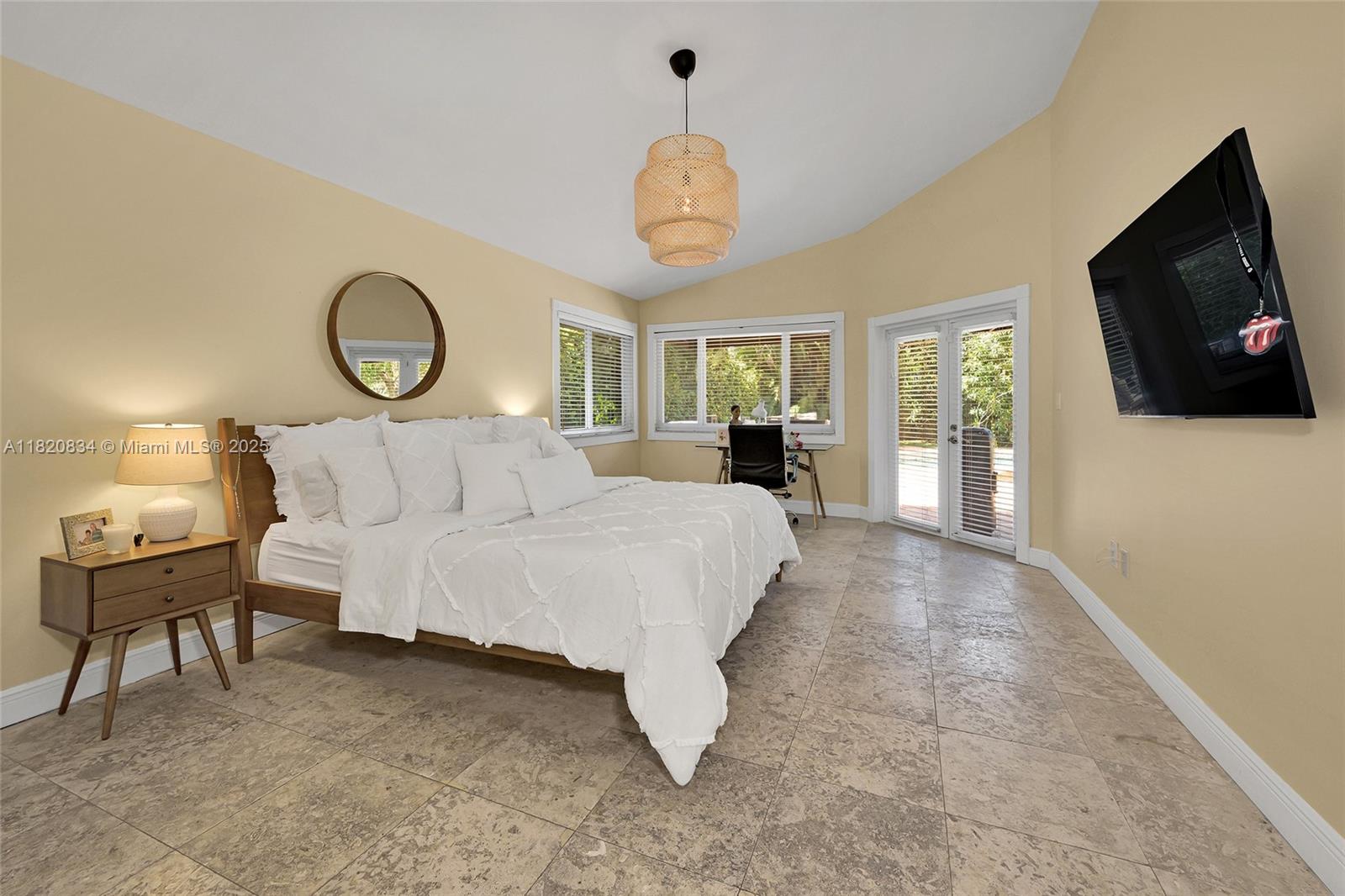 MIAMI LAKES-LAKE ELIZABETH - Residential