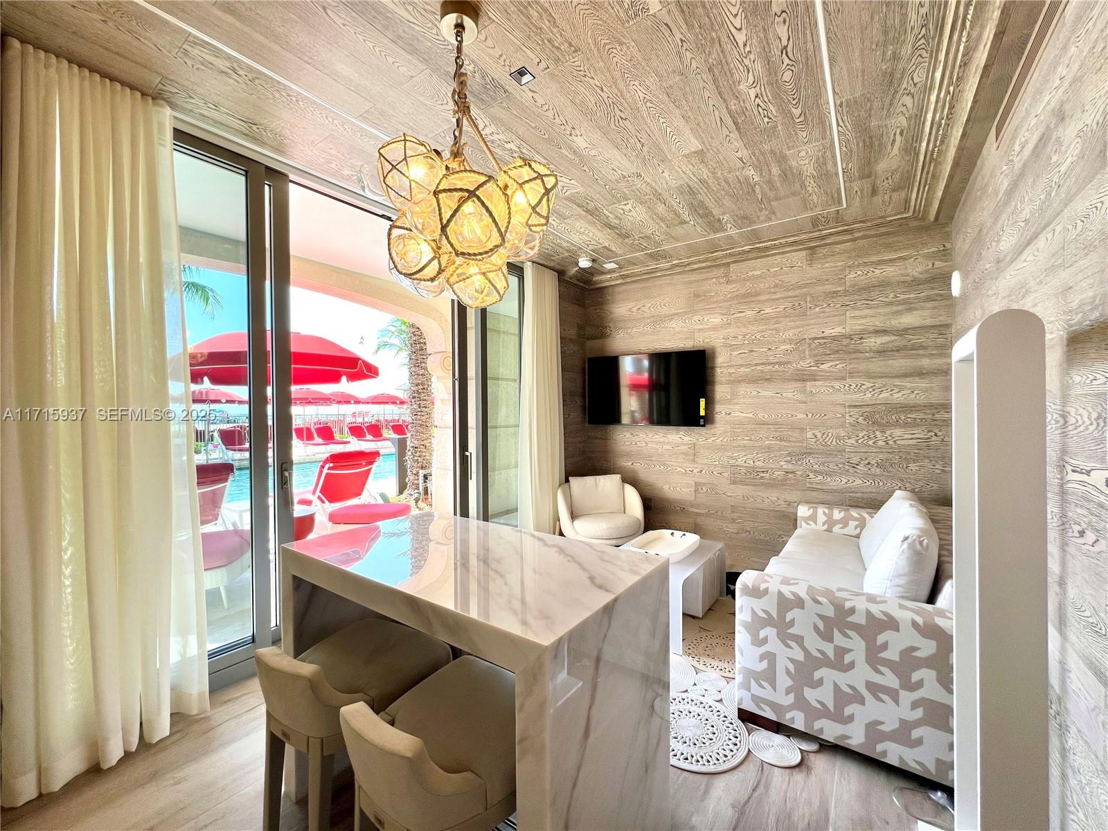 NORTH BISCAYNE BEACH AMEN - Residential