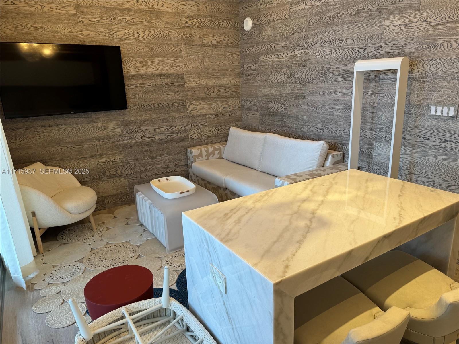 NORTH BISCAYNE BEACH AMEN - Residential