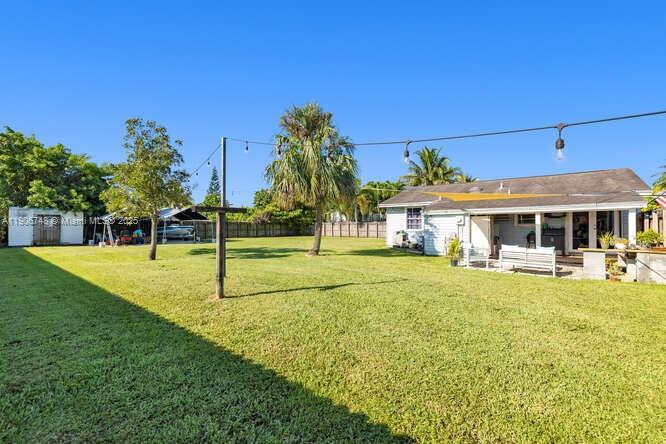 KINGS COURT - Residential