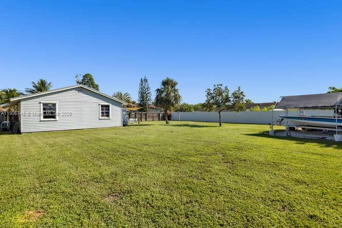 KINGS COURT - Residential