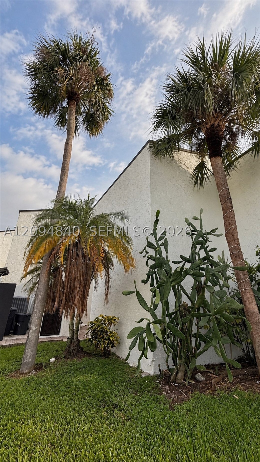9195 Fontainebleau Blvd 4