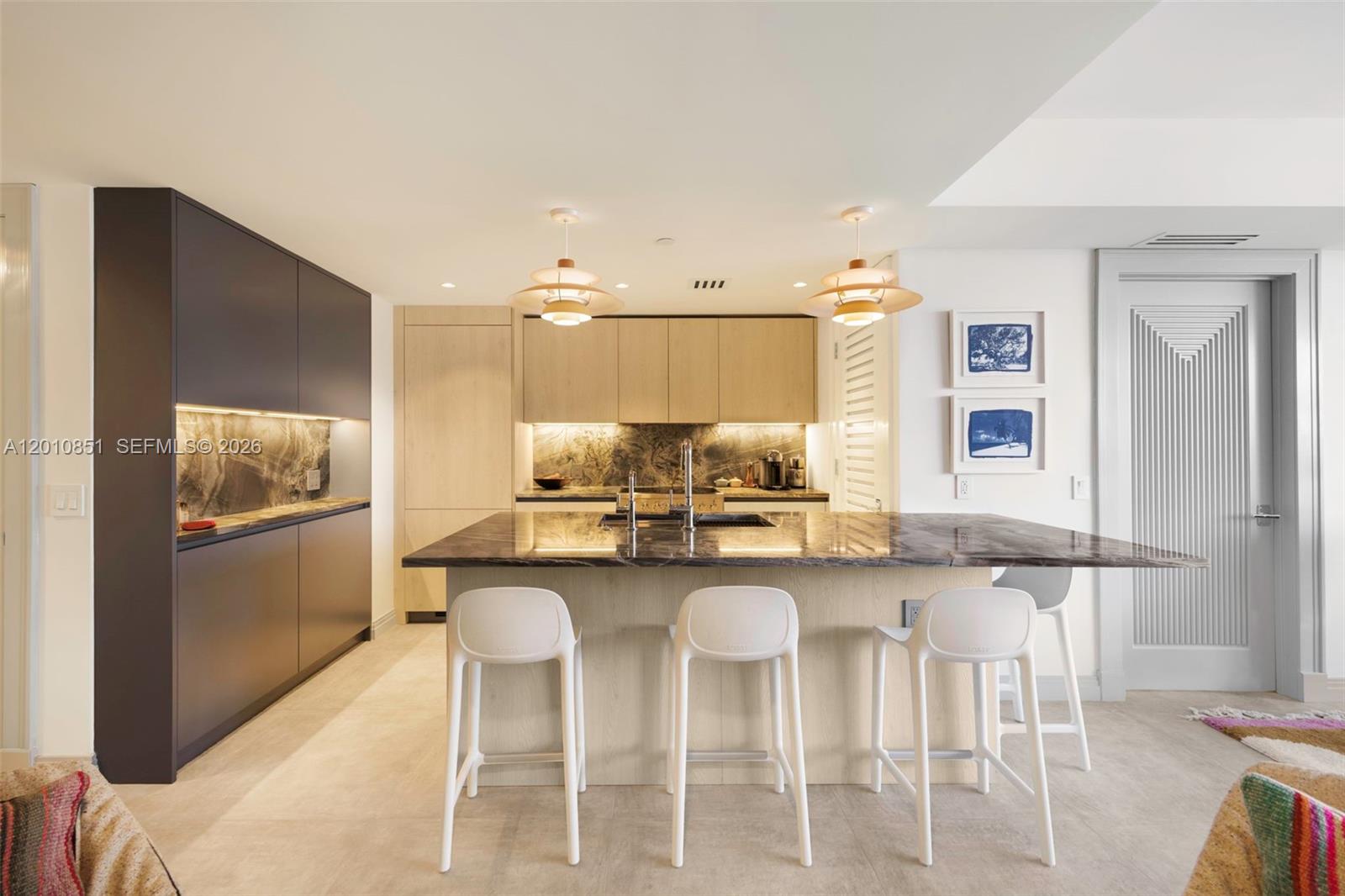 5875 Collins Ave 503