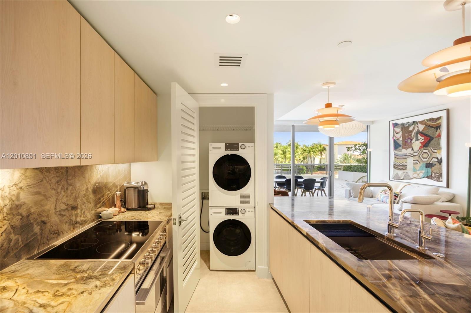 5875 Collins Ave 503