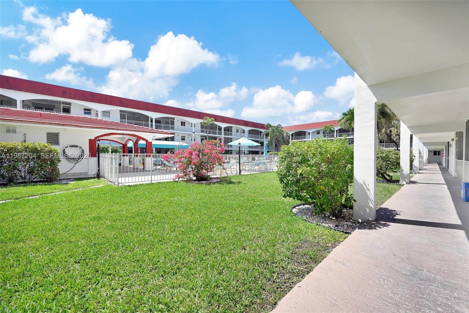 CASA PARADISO CO-OP - Residential