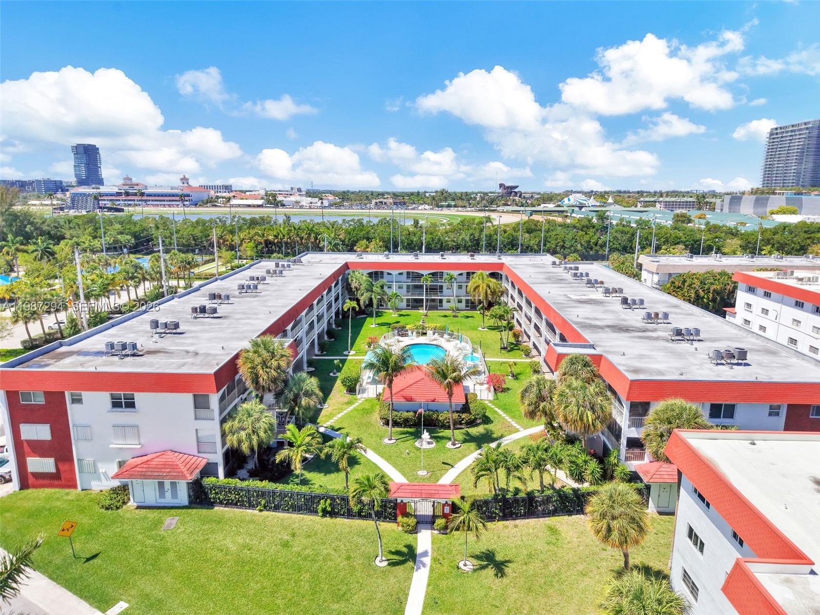 CASA PARADISO CO-OP - Residential