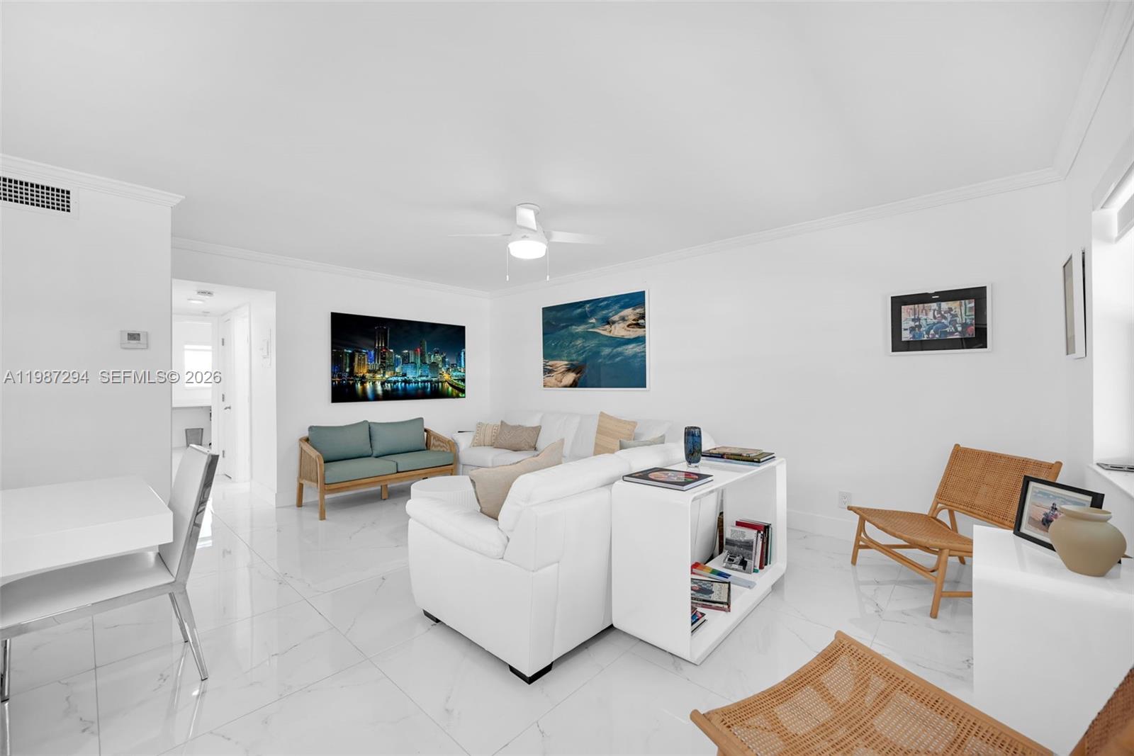 CASA PARADISO CO-OP - Residential