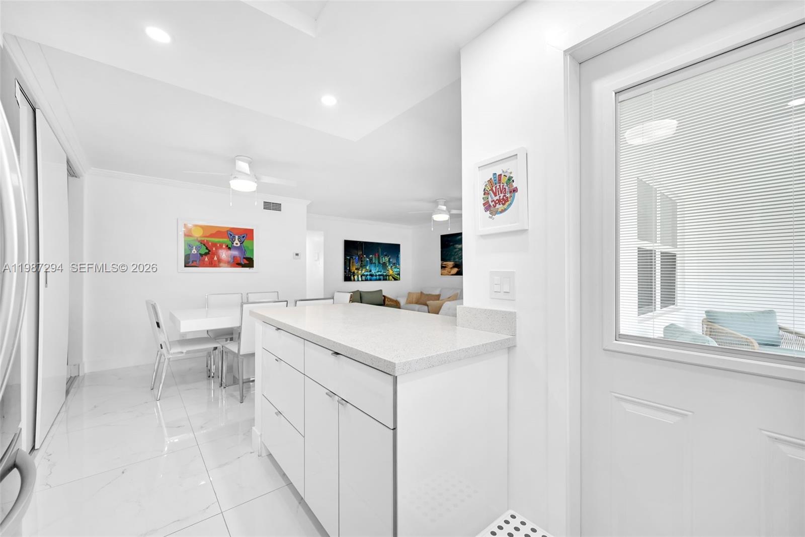 CASA PARADISO CO-OP - Residential