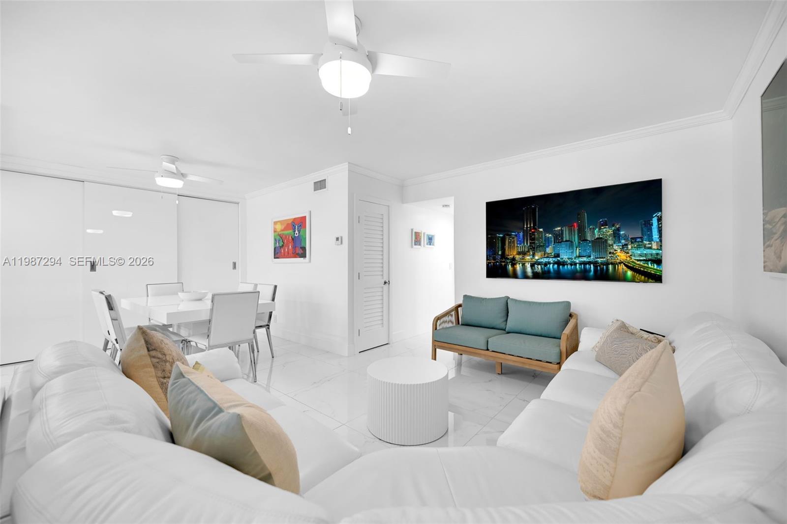 CASA PARADISO CO-OP - Residential