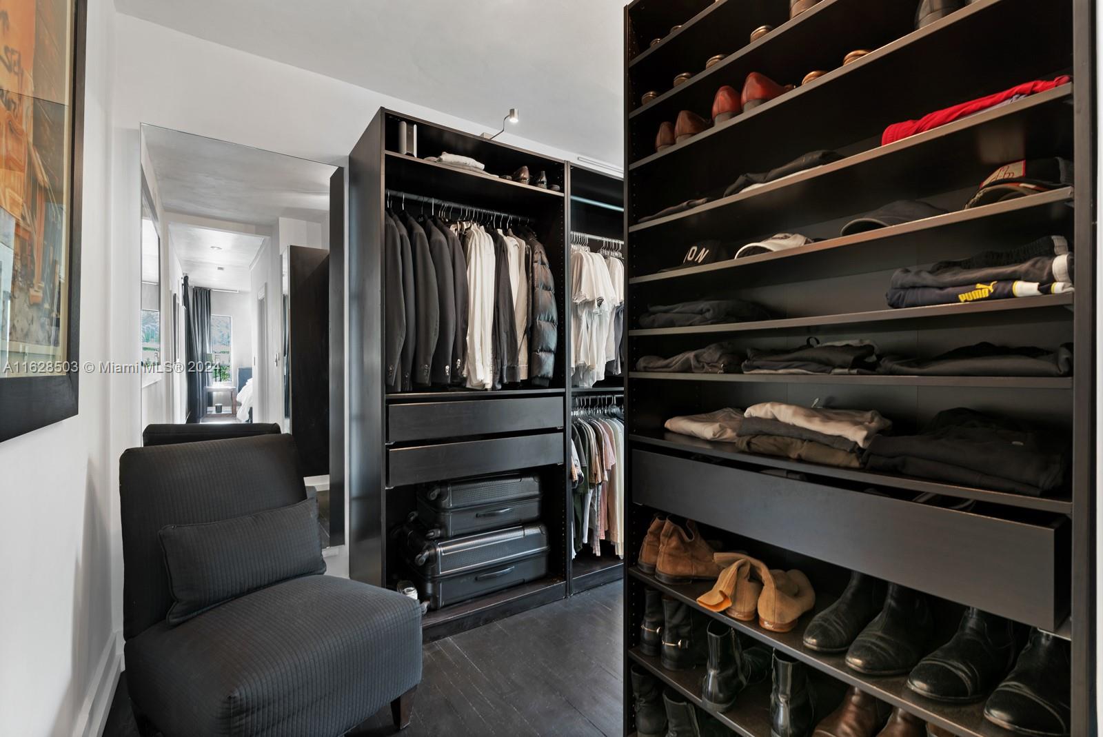 SURPRISE LAKE - Residential