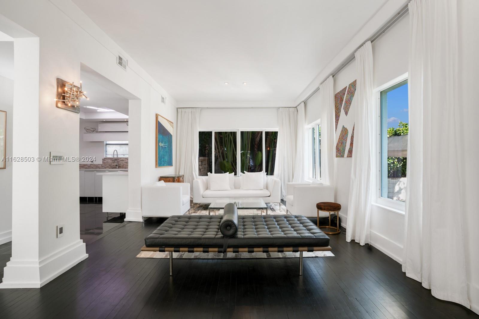 SURPRISE LAKE - Residential