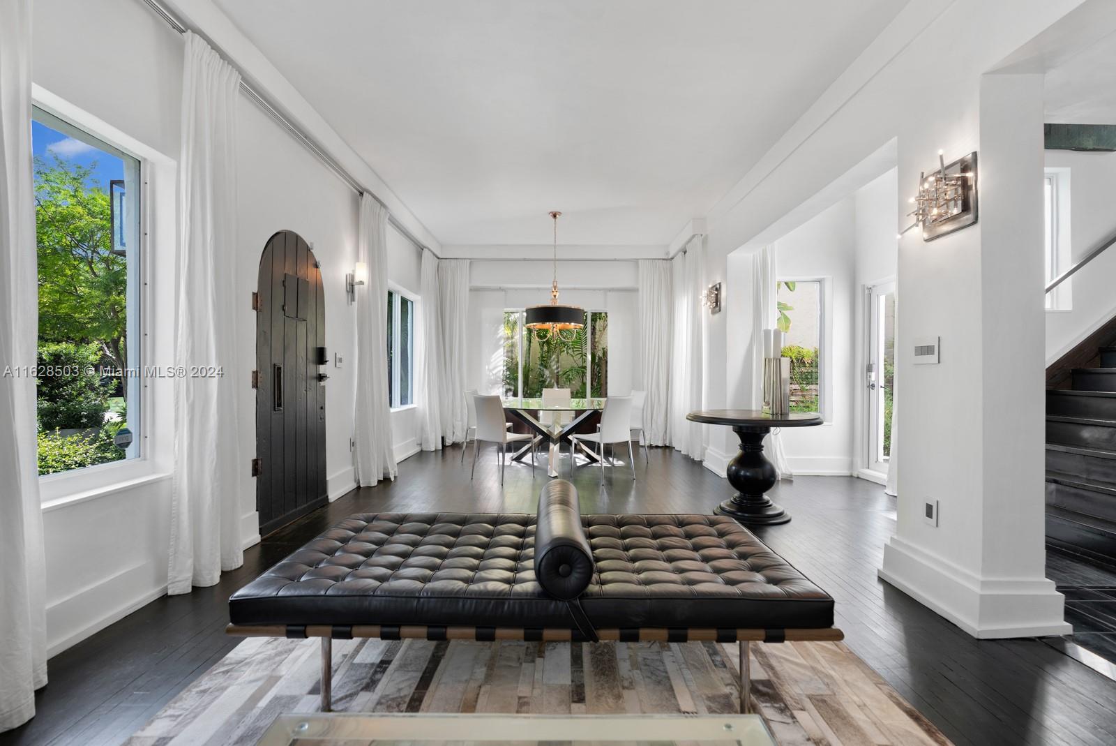 SURPRISE LAKE - Residential