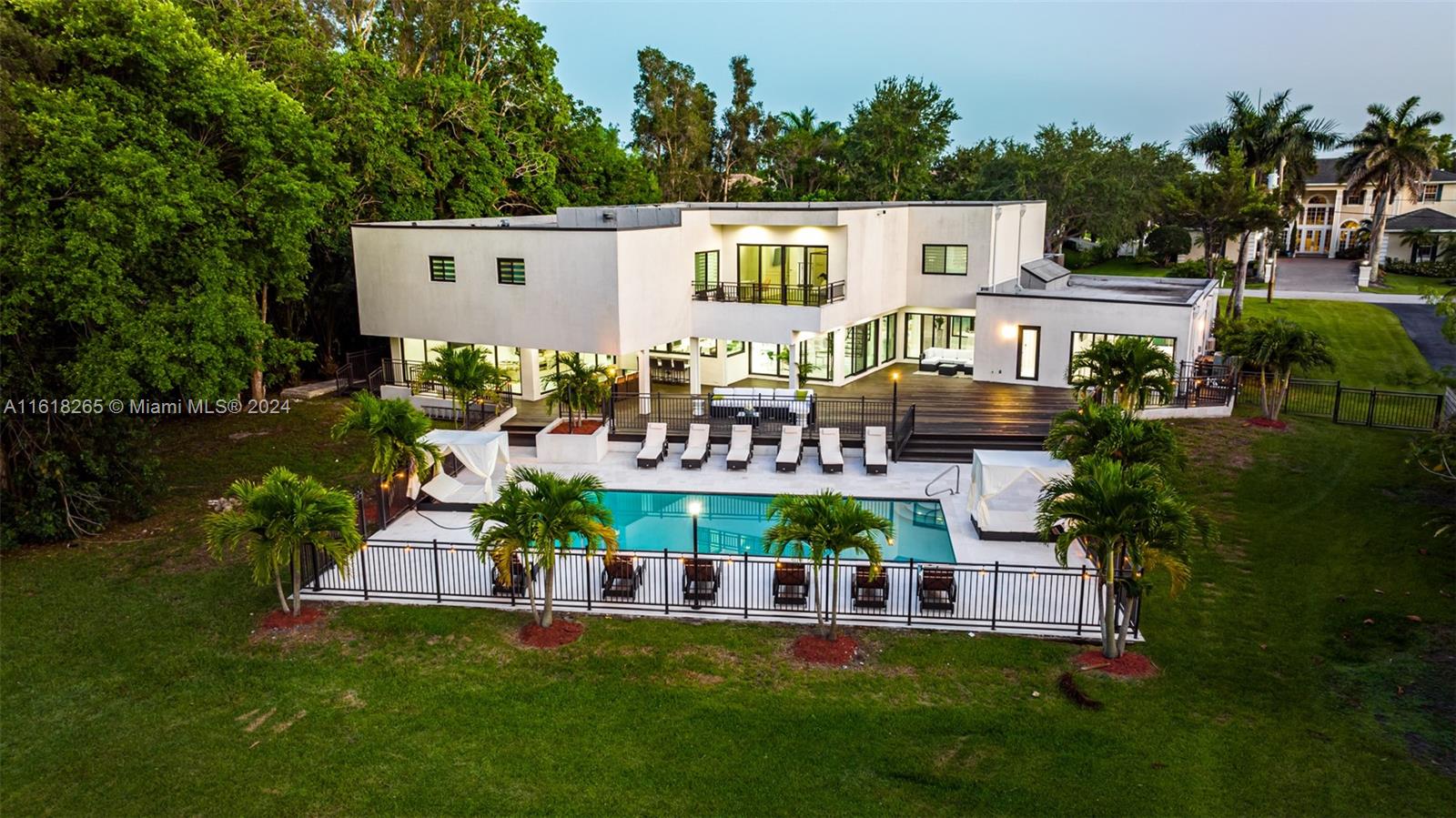 SIMONS PLAT - Residential