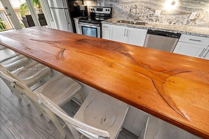 KEY LARGO BEACH ADD - Residential Lease