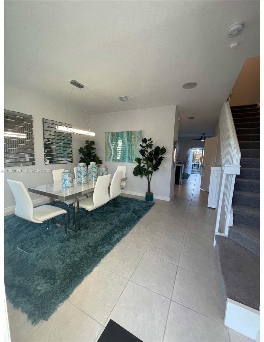 KEYS GATE RESIDENTIAL - Residential Lease