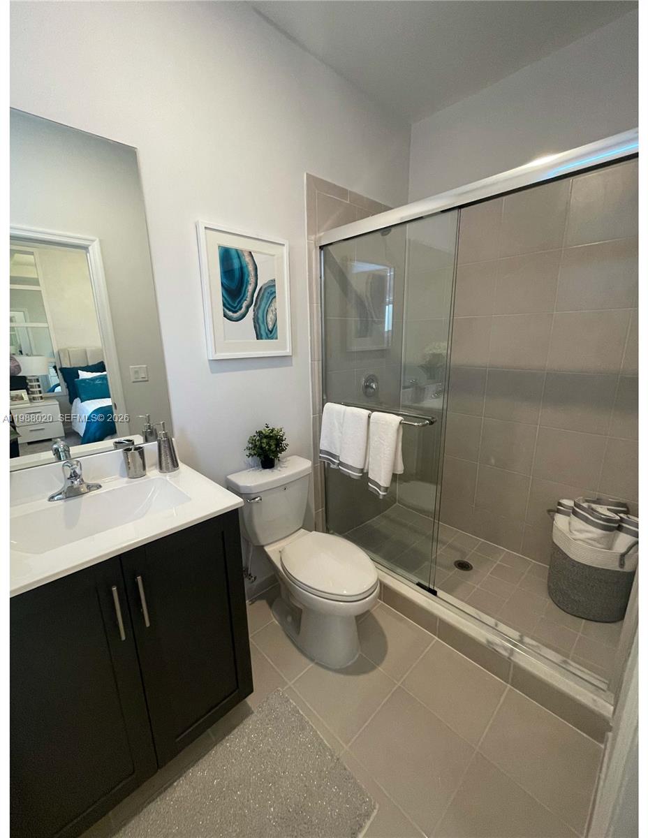 KEYS GATE RESIDENTIAL - Residential Lease