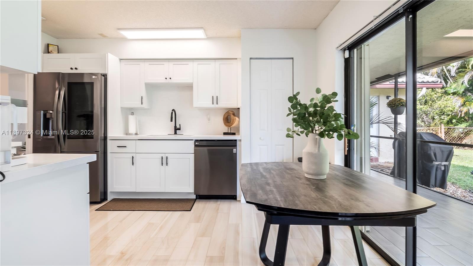 CROSSINGS - Residential