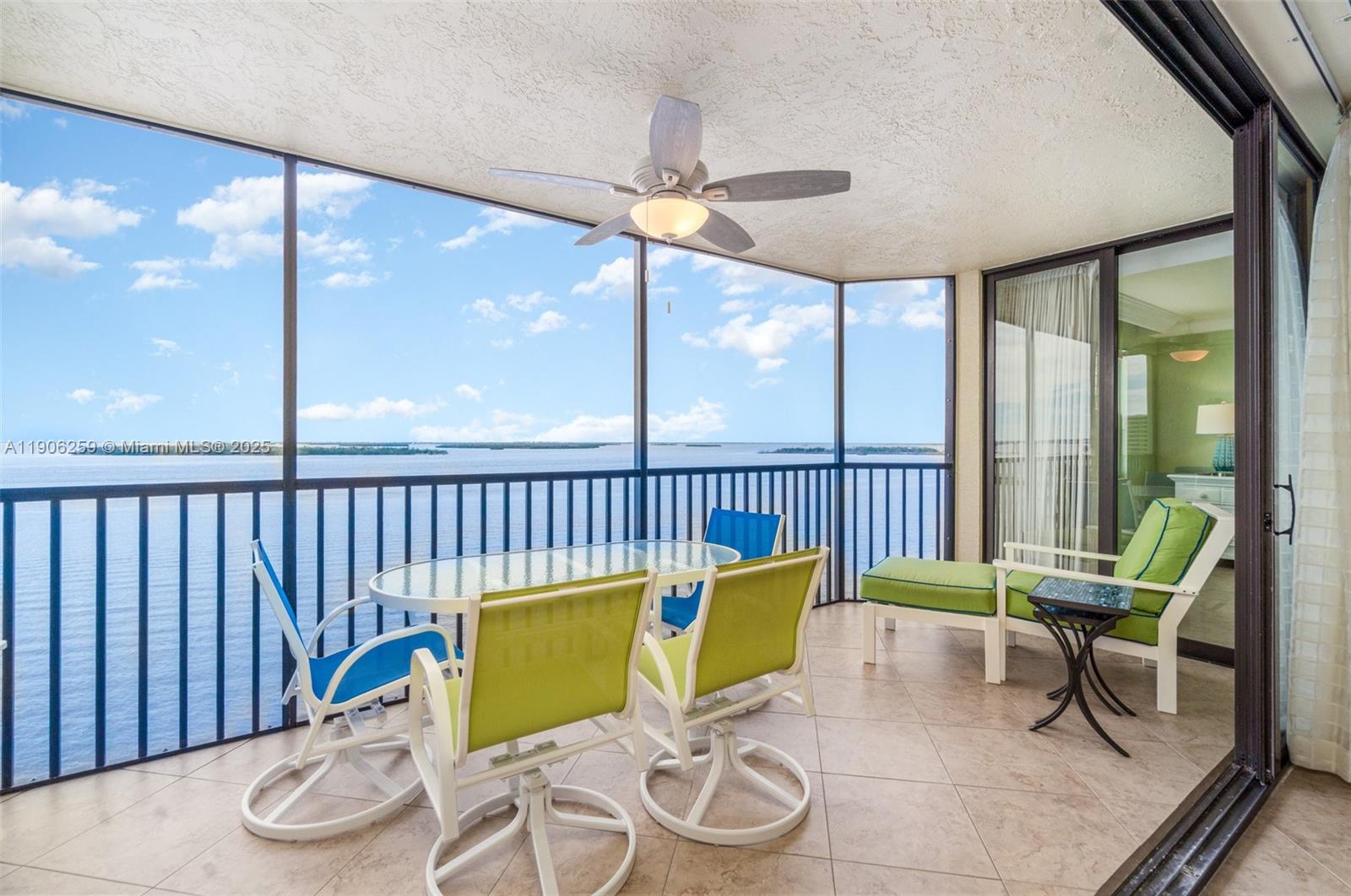 SANIBEL HARBOUR TOWER COND - Residential
