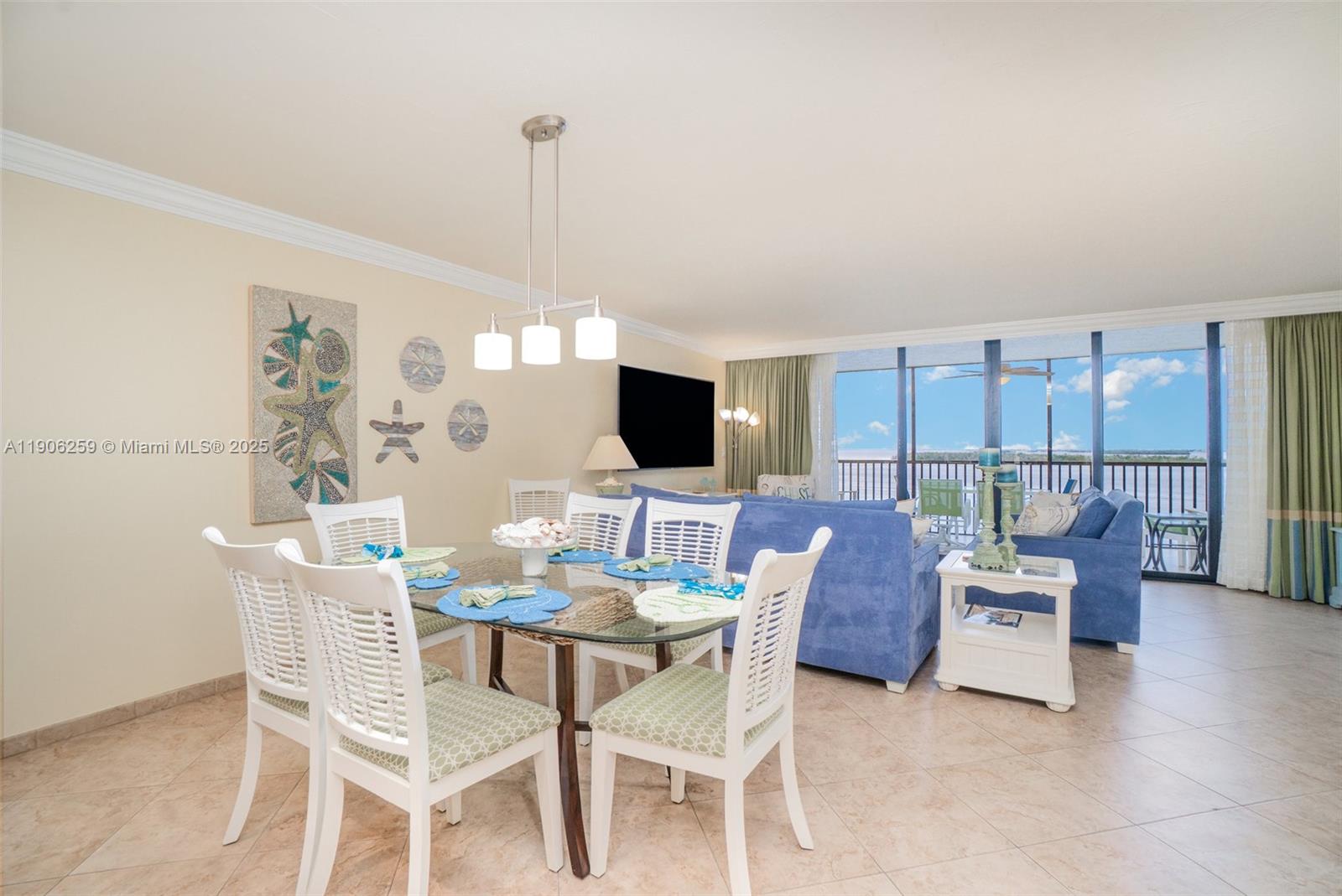 SANIBEL HARBOUR TOWER COND - Residential