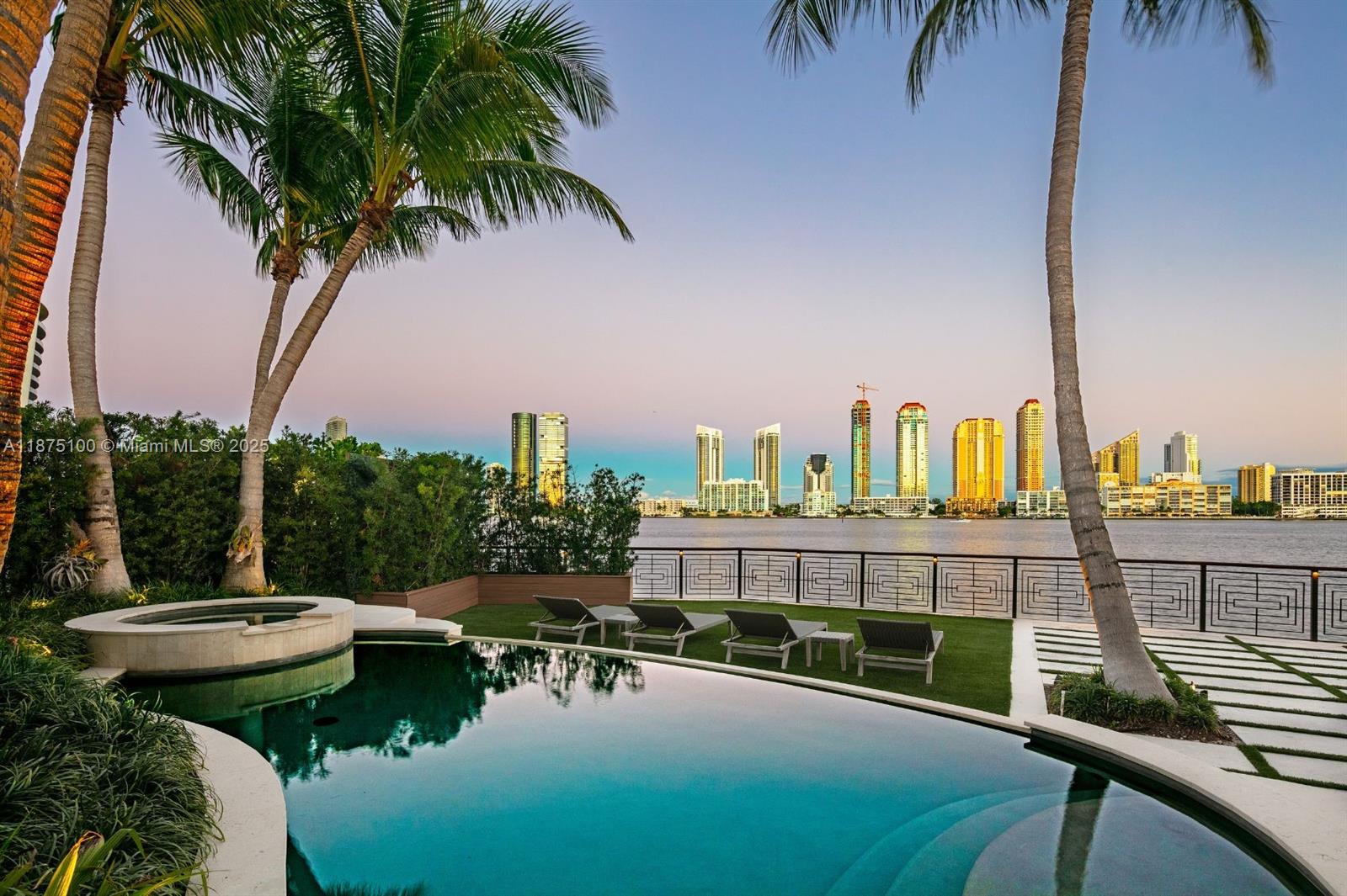 ISLAND ESTATES - Residential