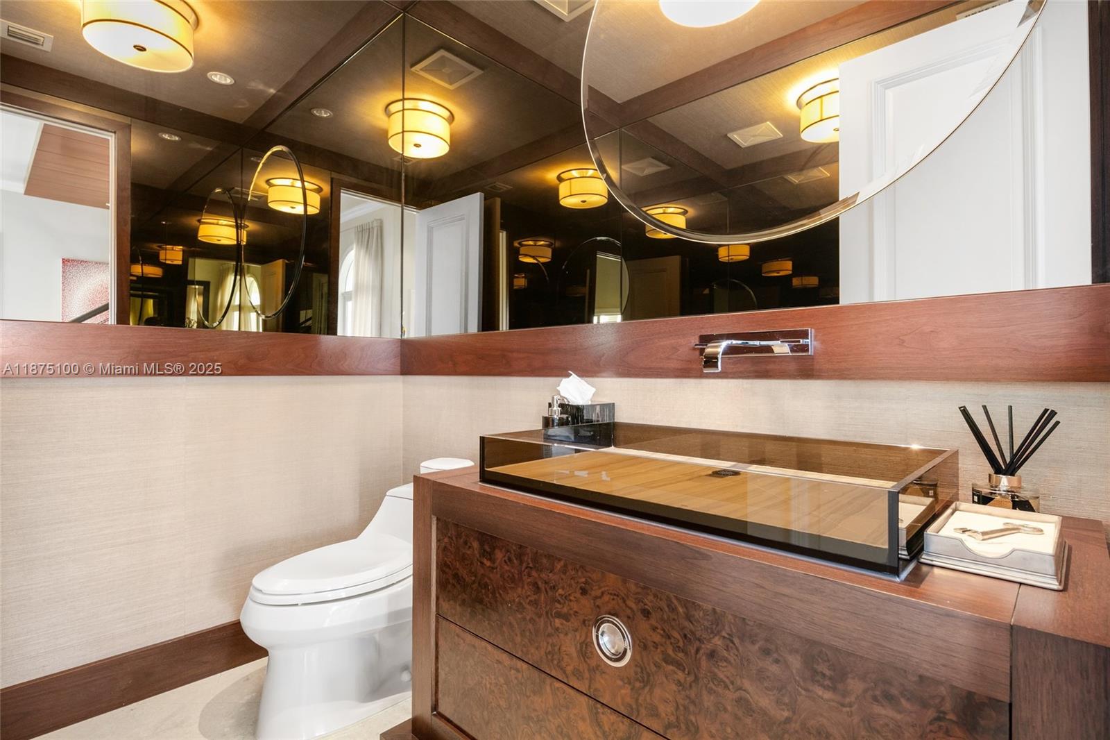 ISLAND ESTATES - Residential